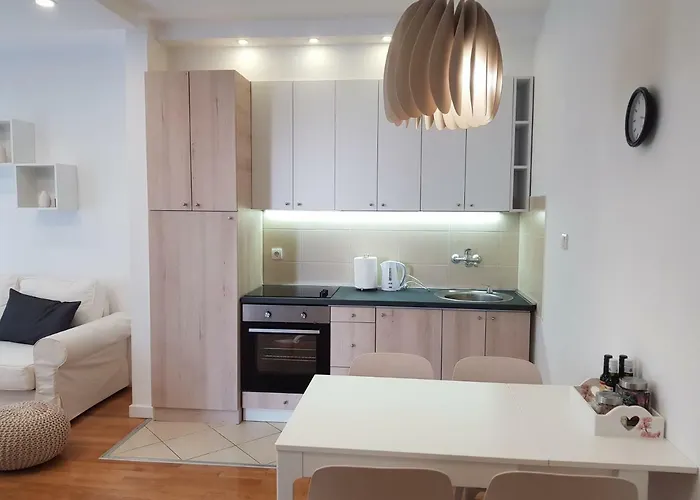 Апартаменты Europe 1 *